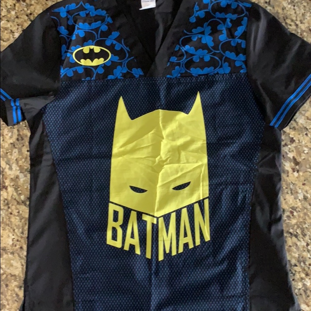 Batman Men’s Scrub Top- Size: Medium